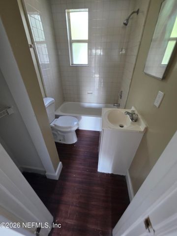 1317 W 15TH Street 3, Jacksonville, FL 32209