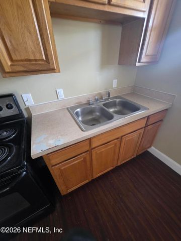 1317 W 15TH Street 3, Jacksonville, FL 32209