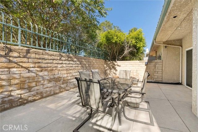 2748 Borchard, Newbury Park (thousand Oaks), CA 91320