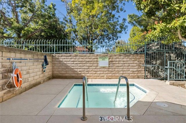 2748 Borchard, Newbury Park (thousand Oaks), CA 91320