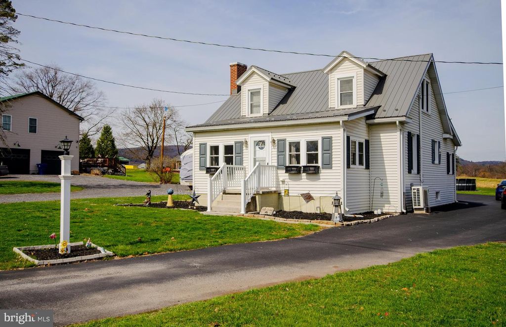 995 OLD ROUTE 30, Orrtanna, PA 17353