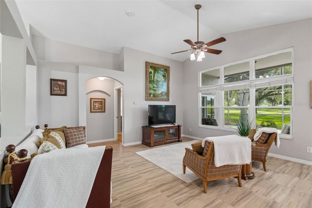 18868 MAISONS DRIVE, Lutz, FL 33558