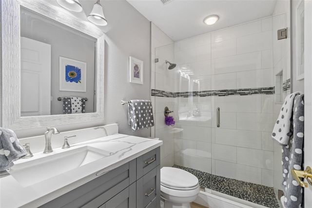 18868 MAISONS DRIVE, Lutz, FL 33558