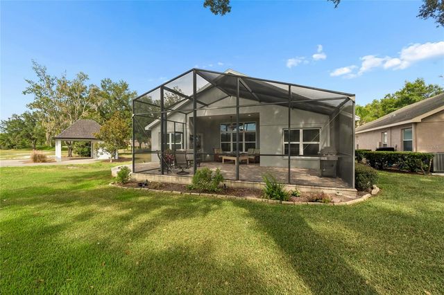 18868 MAISONS DRIVE, Lutz, FL 33558