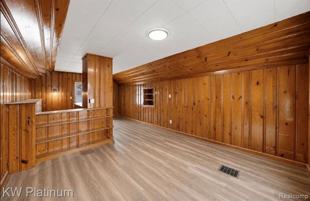 23809 Normandy Avenue, Eastpointe, MI 48021