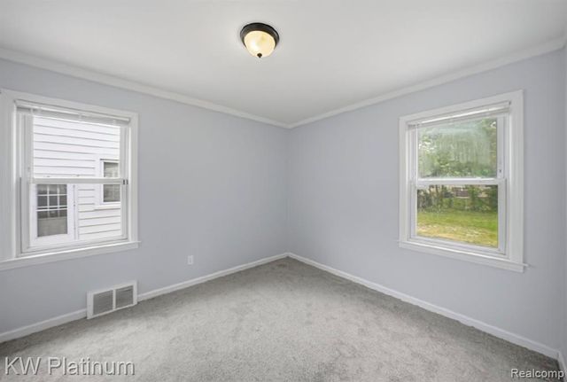 23809 Normandy Avenue, Eastpointe, MI 48021