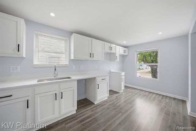 23809 Normandy Avenue, Eastpointe, MI 48021