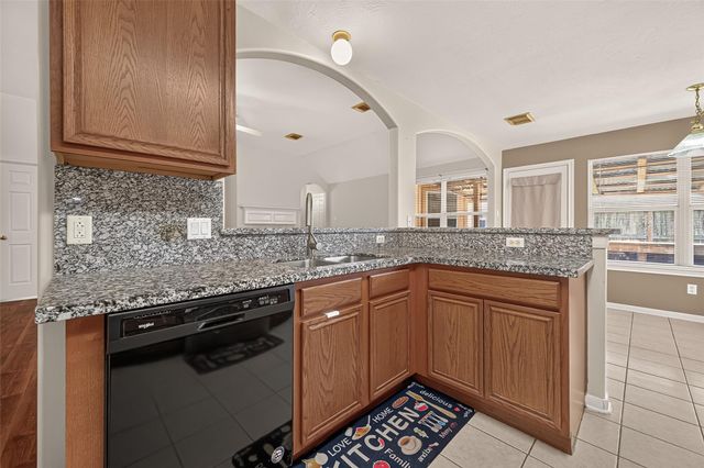 11107 Creekline Meadow Court, Cypress, TX 77429