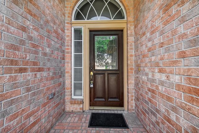 11107 Creekline Meadow Court, Cypress, TX 77429