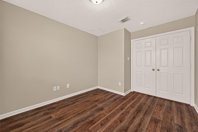 11107 Creekline Meadow Court, Cypress, TX 77429