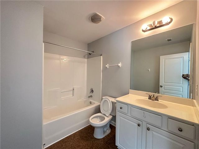 1129 Ida Woods Court, Lawrenceville, GA 30045
