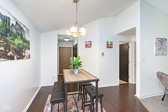 4351 Village Parkway Circle W 9, Indianapolis, IN 46254