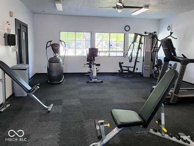 4351 Village Parkway Circle W 9, Indianapolis, IN 46254