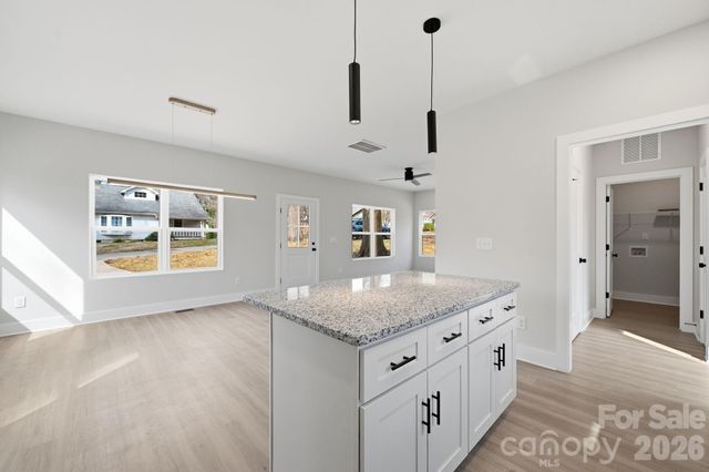 901 S Carolina Avenue, Spencer, NC 28159