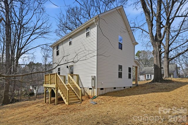 901 S Carolina Avenue, Spencer, NC 28159