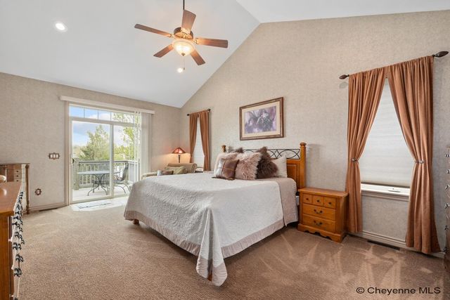 903 STERLING DR, Cheyenne, WY 82009
