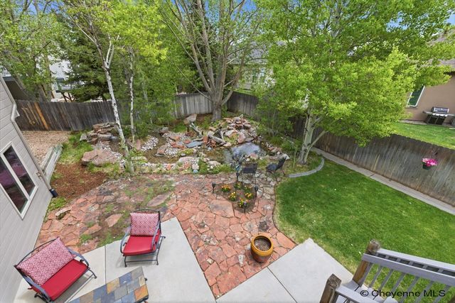 903 STERLING DR, Cheyenne, WY 82009
