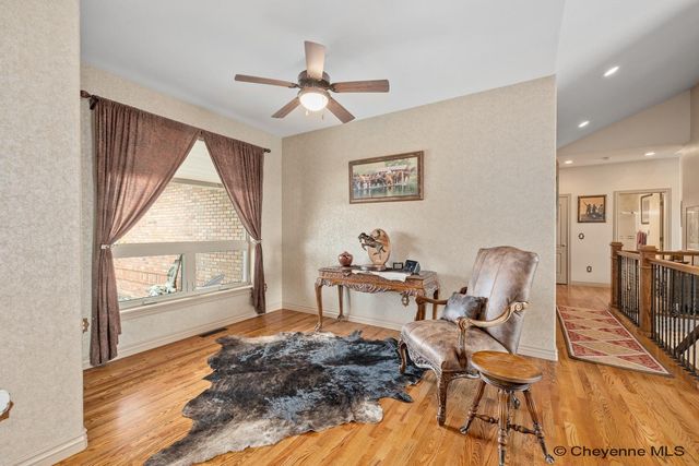903 STERLING DR, Cheyenne, WY 82009