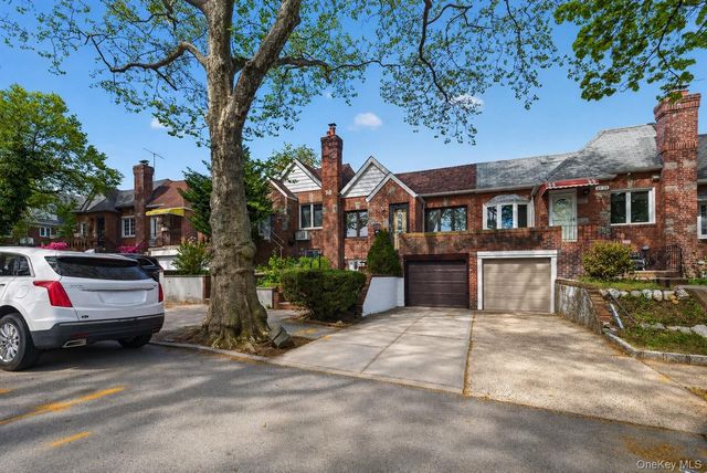32-30 190th Street, Flushing, NY 11358