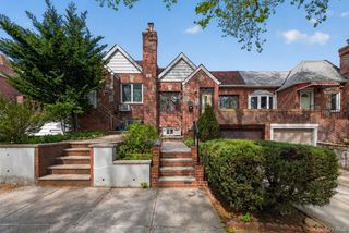 32-30 190th Street, Flushing, NY 11358
