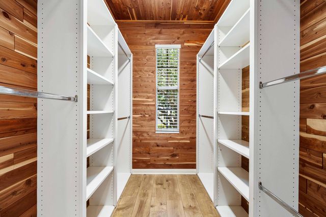 272 Iris Drive, Jupiter, FL 33458