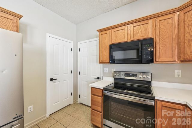 12531 Deaton Hill Drive, Charlotte, NC 28269