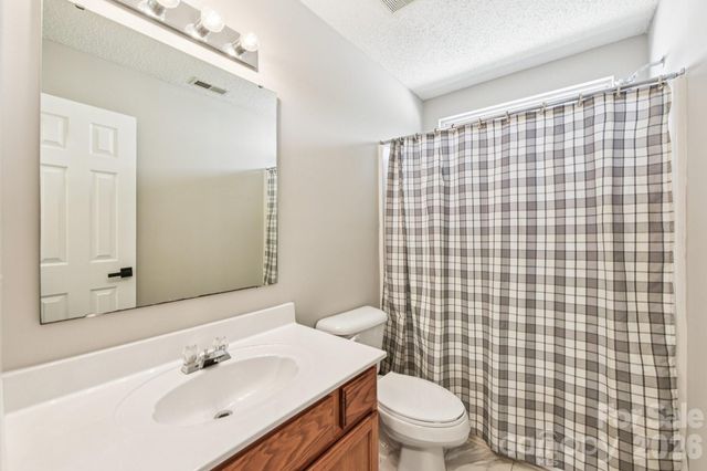 12531 Deaton Hill Drive, Charlotte, NC 28269