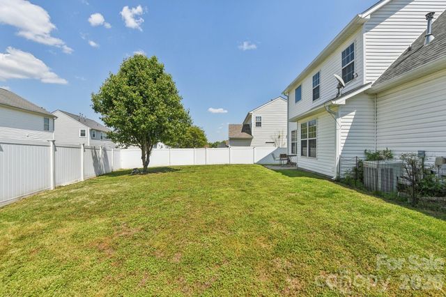 12531 Deaton Hill Drive, Charlotte, NC 28269