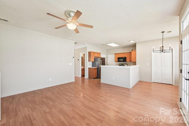 12531 Deaton Hill Drive, Charlotte, NC 28269