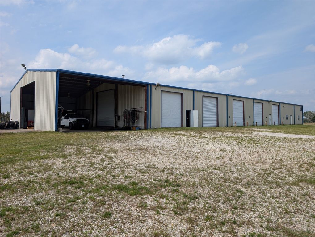 375 Interstate 45, Fairfield, TX 75840