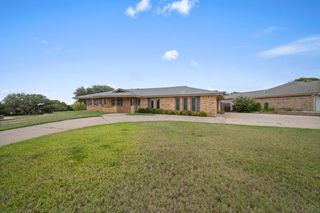 1 Coachmans Circle, Big Spring, TX 79720