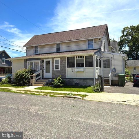 402 WESLEY AVE, Pitman, NJ 08071