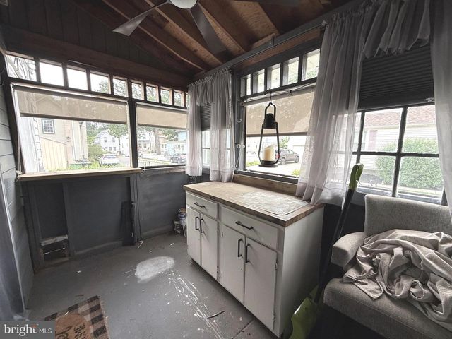 402 WESLEY AVE, Pitman, NJ 08071