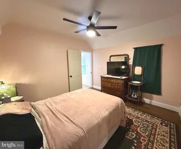 402 WESLEY AVE, Pitman, NJ 08071