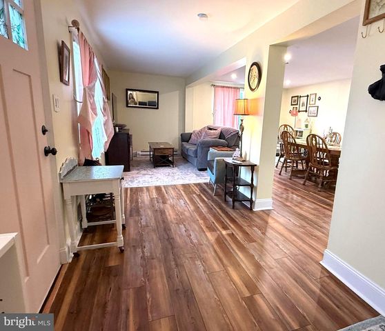 402 WESLEY AVE, Pitman, NJ 08071