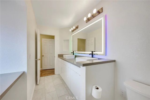 16001 S Vermont 54, Gardena, CA 90247