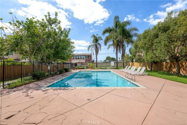 16001 S Vermont 54, Gardena, CA 90247