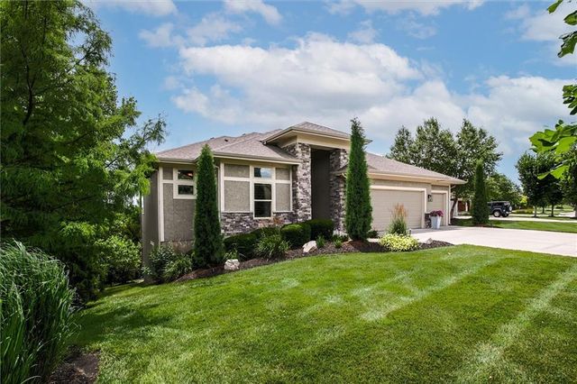 25737 W 96th Street, Lenexa, KS 66227