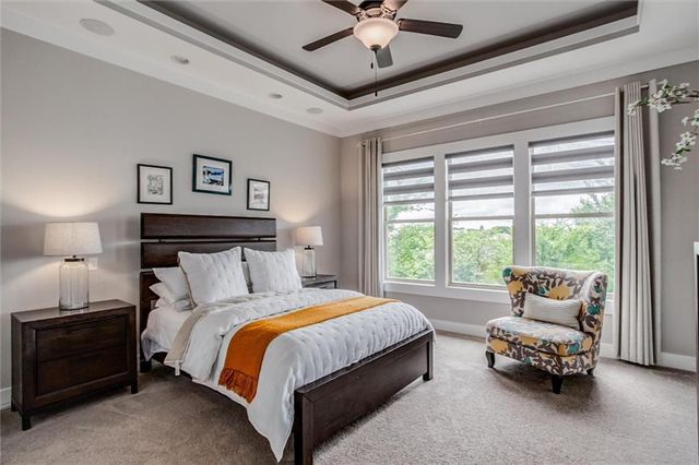 25737 W 96th Street, Lenexa, KS 66227
