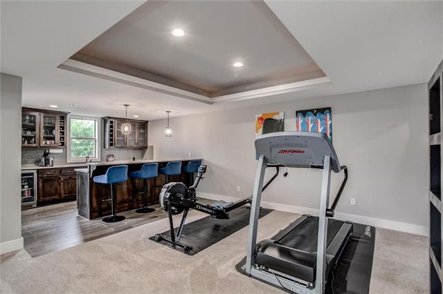 25737 W 96th Street, Lenexa, KS 66227