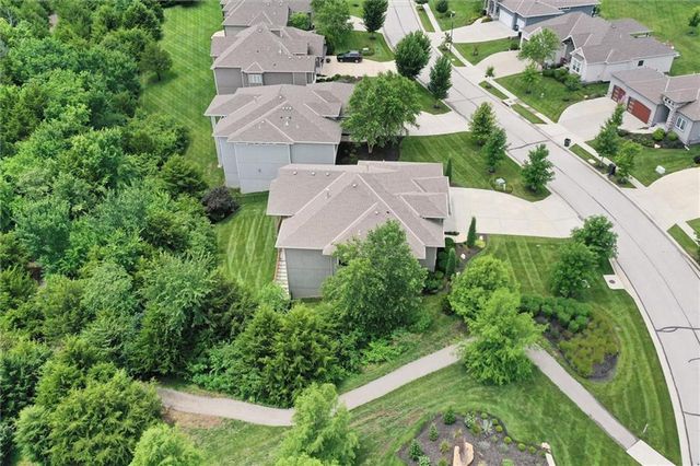 25737 W 96th Street, Lenexa, KS 66227