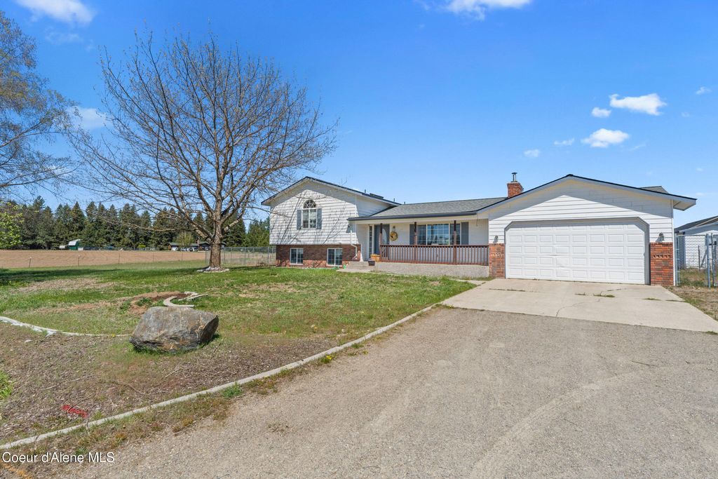 29 Silver Mountain Ln, Oldtown, ID 83822