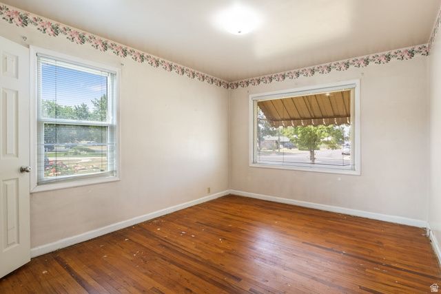 5451 S AVALON DR, Murray, UT 84107