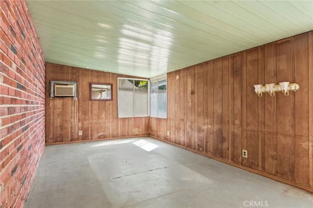2835 Calle Sausalito, Riverside, CA 92503