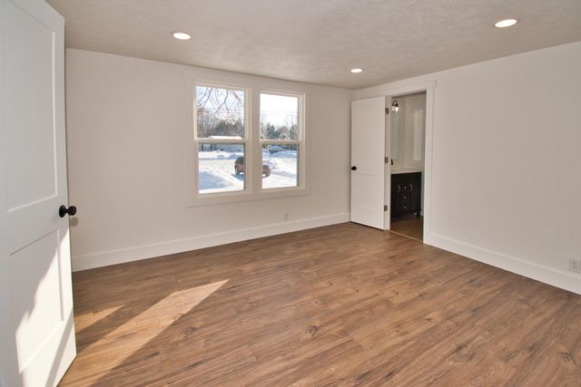 1718 Barron Lake Road, Niles, MI 49120