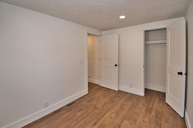 1718 Barron Lake Road, Niles, MI 49120