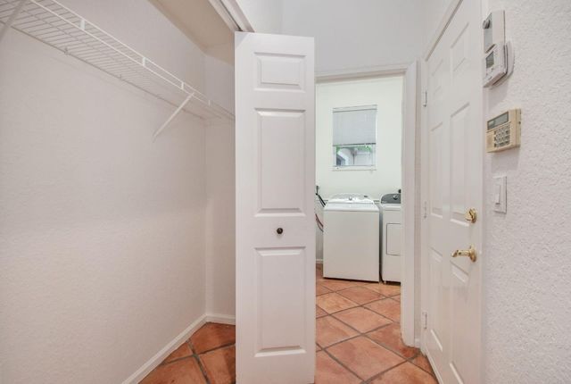 2466 Bay Isle Court 2466, Weston, FL 33327