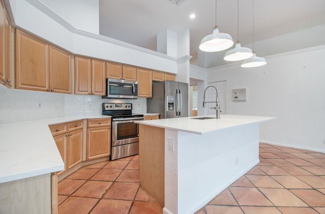 2466 Bay Isle Court 2466, Weston, FL 33327