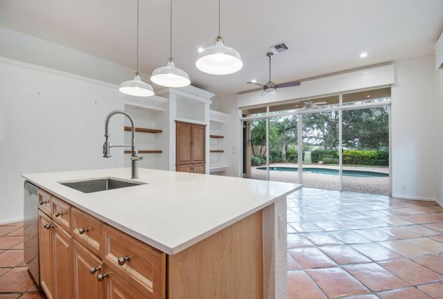 2466 Bay Isle Court 2466, Weston, FL 33327