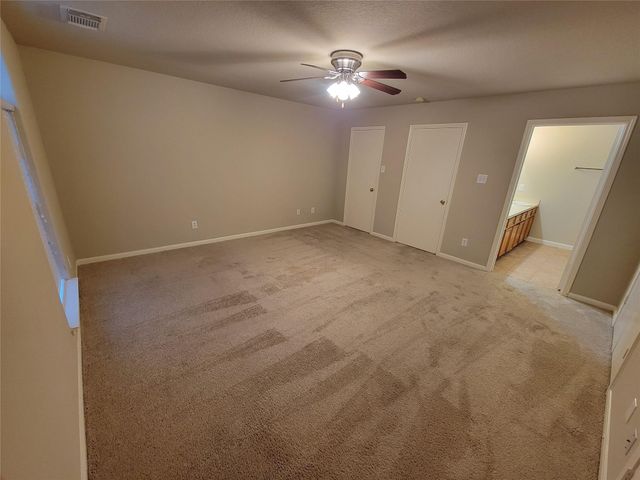 11827 E Galwan Circle, Houston, TX 77070